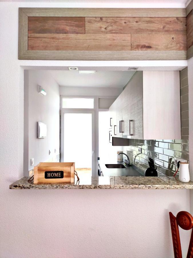 Casa Martin Apartment อาบีลา ภายนอก รูปภาพ